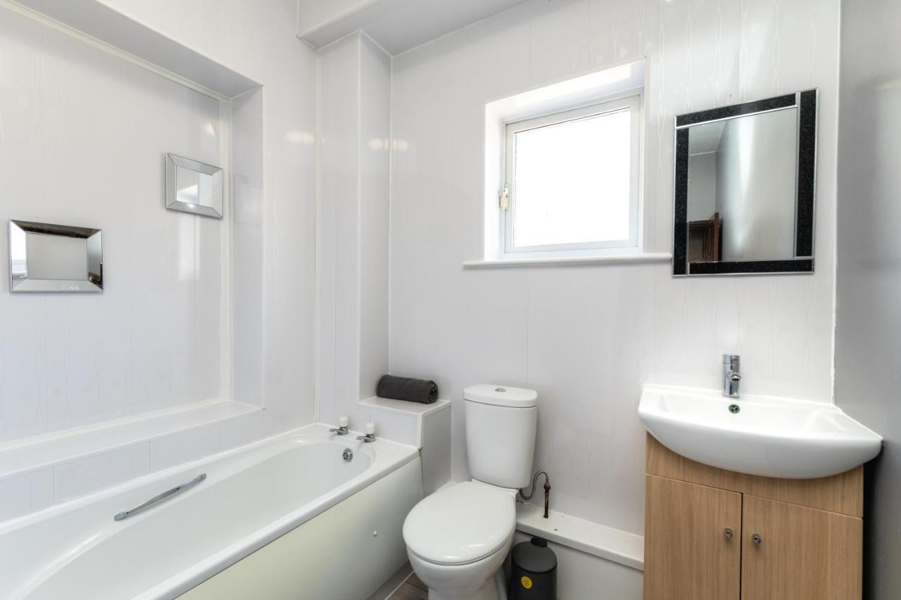City Centre Super Spacious Apartments Free Parking And Wi Fi ニューカッスル・アポン・タイン エクステリア 写真